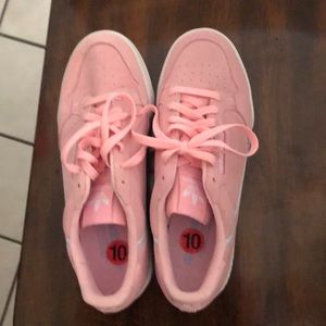 Adidas pink gym shoes